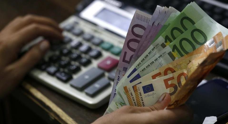 Te dy punesuarit, 57 mije individe paguan me shume taksa ne 2022
